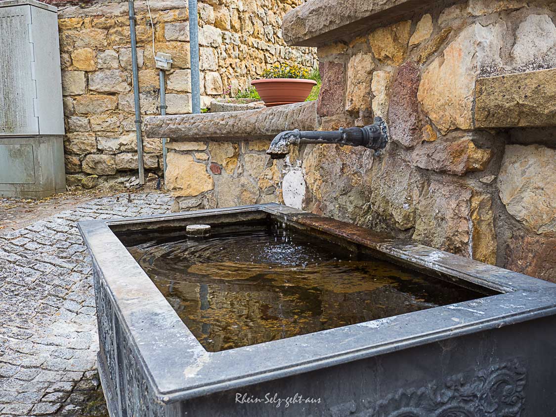 Dalheim_Brunnen-5242978